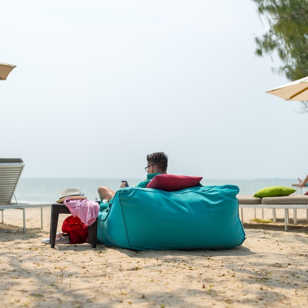 Impress Your Guests: 7 Amazing Ways to Use Bean Bag Chairs at Your Hotel or Resort - Bean Bags R Us